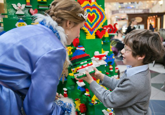 елка из кубиков LEGO